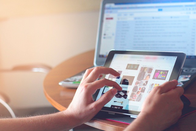 Vědci z ČVUT pracují na Li-Fi internetu