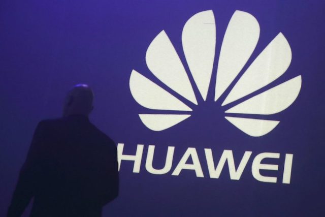 NATO chce kvůli Huawei přezkoumat bezpečnost 5G sítí ve Velké Británii