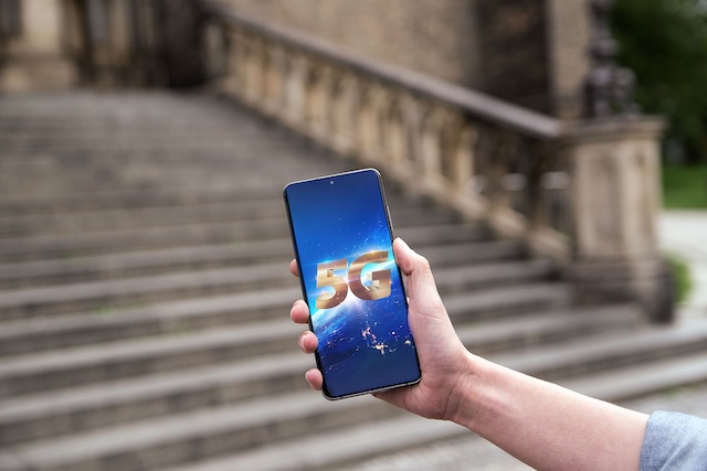 O2 spouští komerční provoz sítě 5G