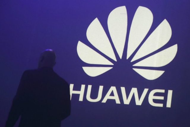 Francie nezakáže účast Huawei na budování 5G sítí