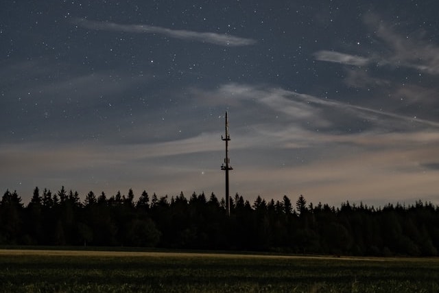 ČTÚ nabídne operátorům další 4 pásma pro internet a televizi