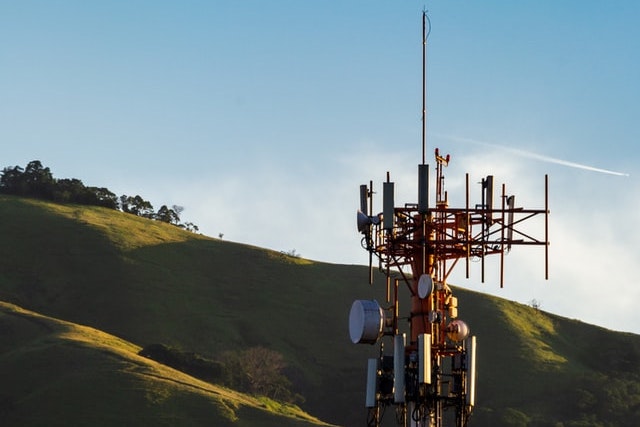 Na Slovensku skončila 5G aukce, kmitočty si rozdělili stávající operátoři