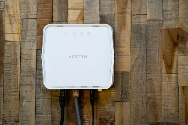 Cetin pozastavil prodej bondingu