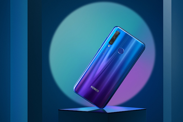 Honor připravuje telefon s Google službami