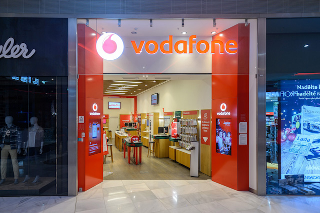 ČEZ vyjednává o koupi Vodafonu
