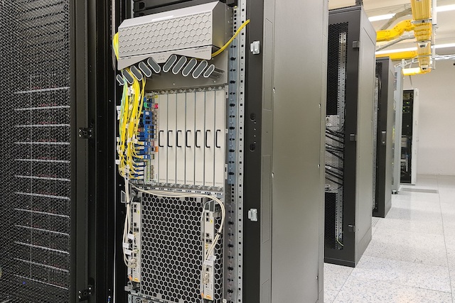 O2 navýšilo kapacitu přenosové sítě a překonalo hranici 1 Tb/s