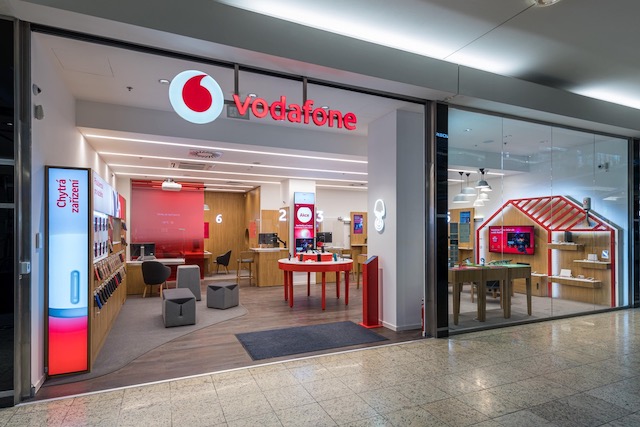 Vodafone v létě bude rozdávat data k předplaceným kartám