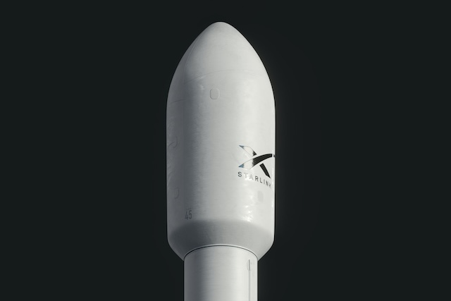 SpaceX vypustila první satelity pro telefonní služby