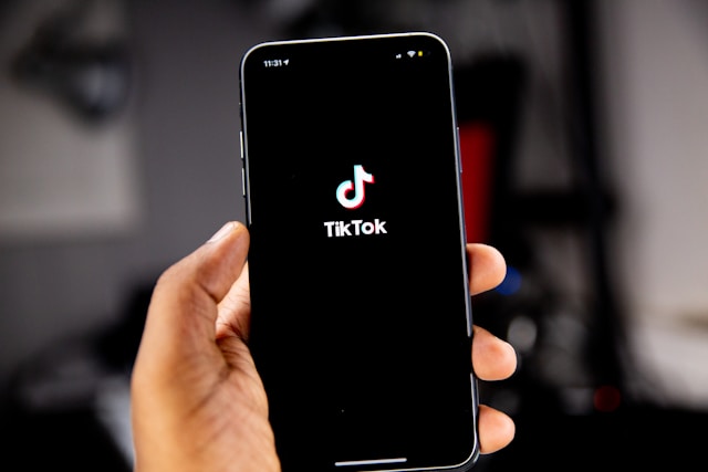 TikTok představil novou sociální síť, která má konkurovat Instagramu