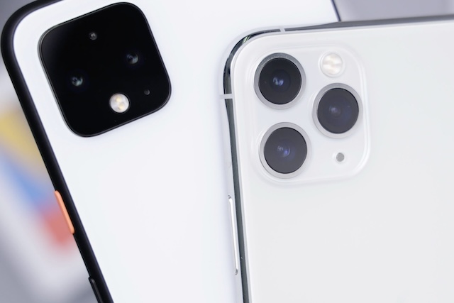 Vývoz smartphonů do USA vzrostl o 30 %, výrobci chtějí předejít clům