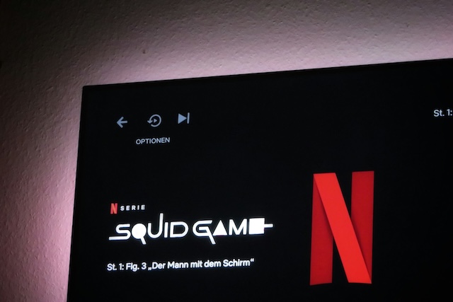 Netflix díky poslední řadě Squid Game překonal očekávané tržby