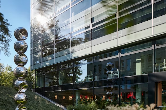 PPF navýší svůj podíl v ProSieben, General Atlantic odmítl vyšší nabídku MFE