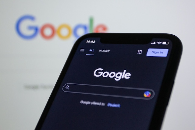 Google má zaplatit odškodné za reklamy cílené na značku konkurenta