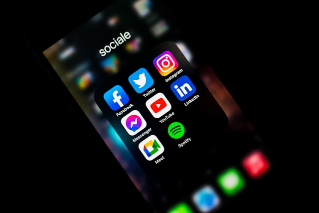 Facebook a Instagram postihl druhý výpadek během tří dnů