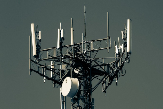 ČTÚ otevírá cestu k využití pásma 42 GHz pro nové mobilní sítě