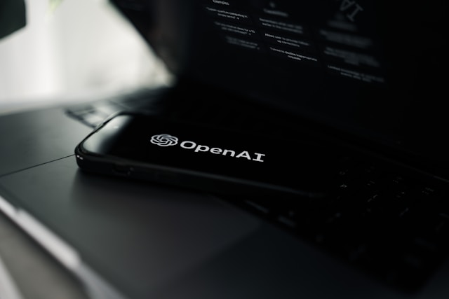 OpenAI ukončí spolupráci s Cursorem po převzetí společností SpaceX