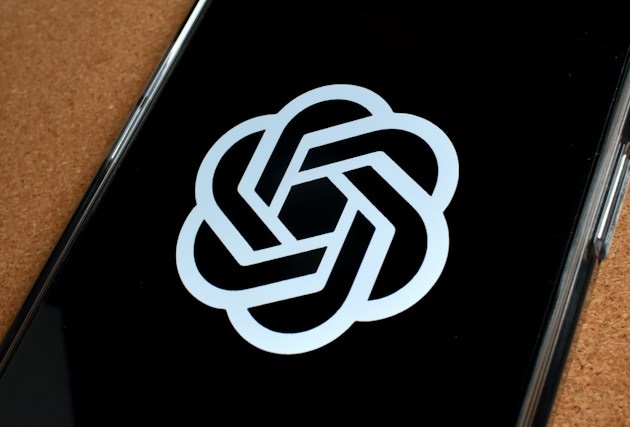 Zaměstnanec OpenAI údajně odposlouchával vedení firmy, zatkla ho FBI